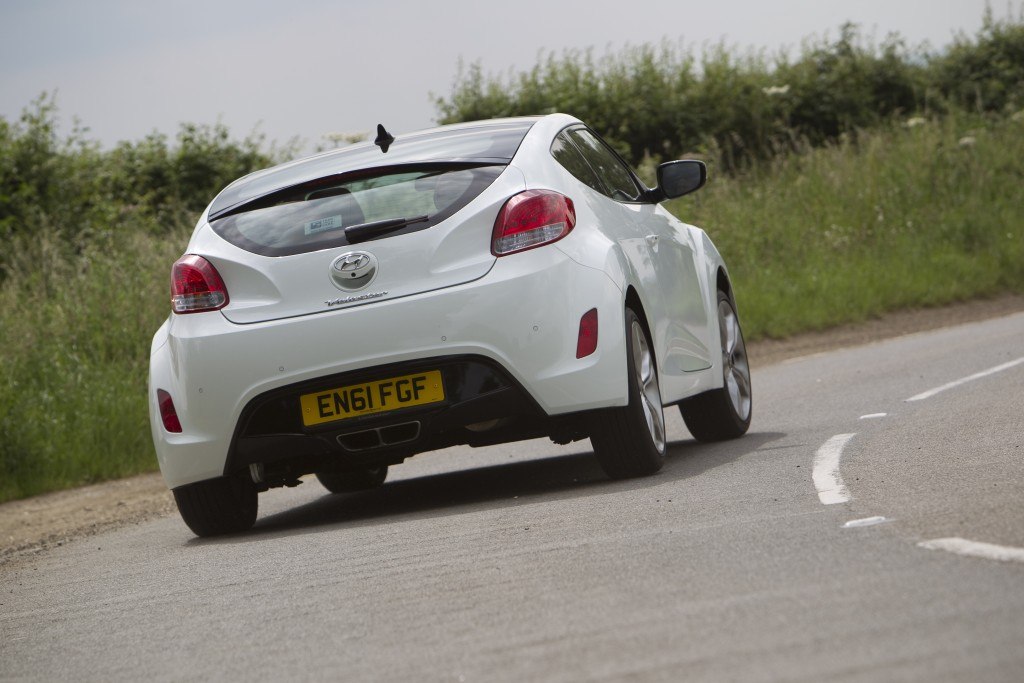 Hyundai Recalls Velosters Over Shattering Sunroofs