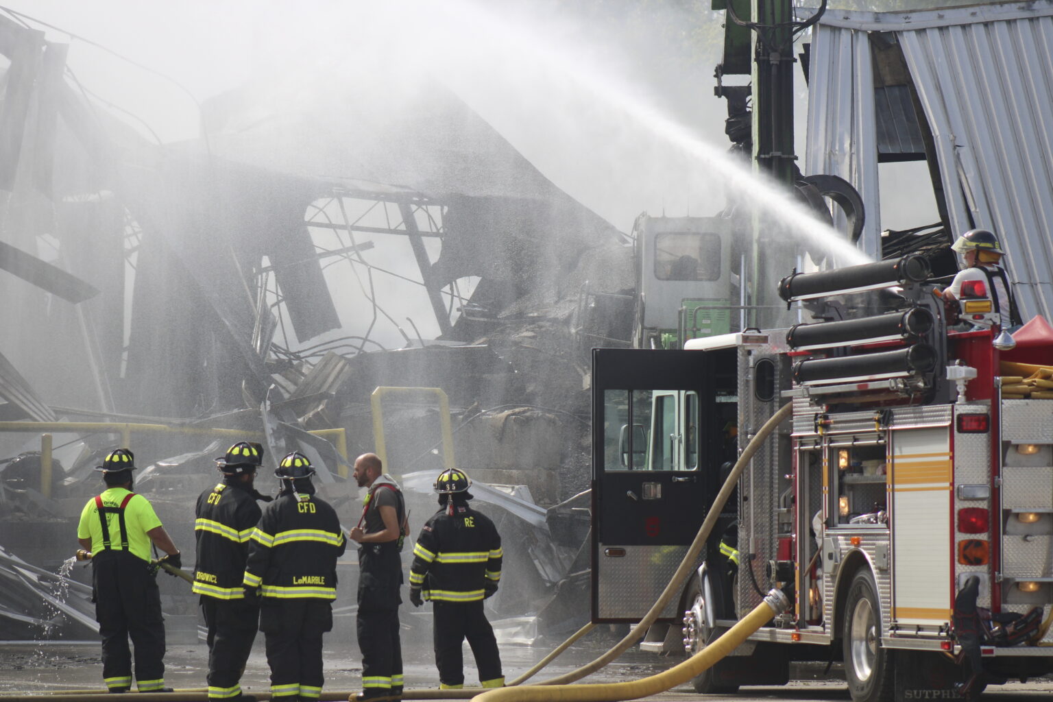 Fire at Michigan Paper Mill Closes Roads, Residents Told to Shelter in ...