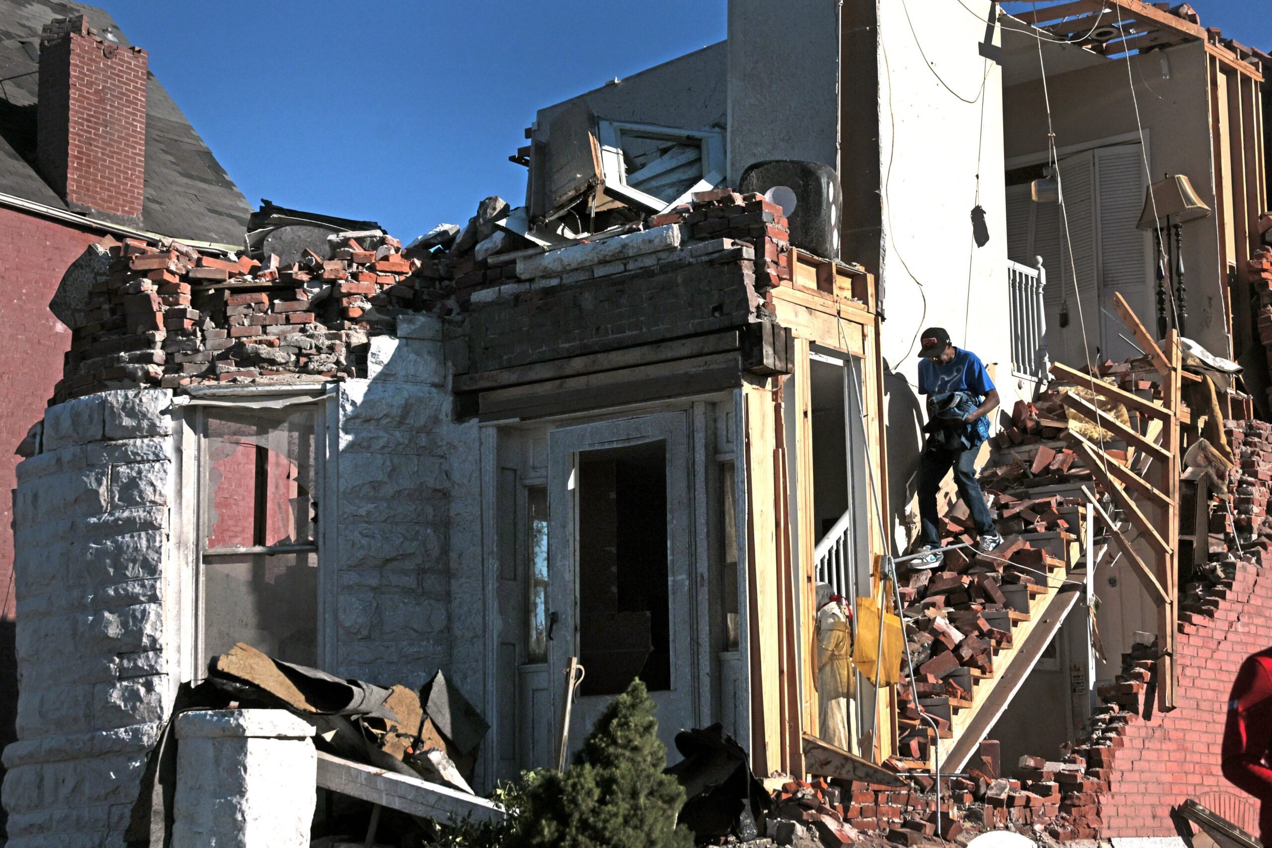 St. Louis Waives 25% Holdback Rule for Property Claims From May 16 Tornado