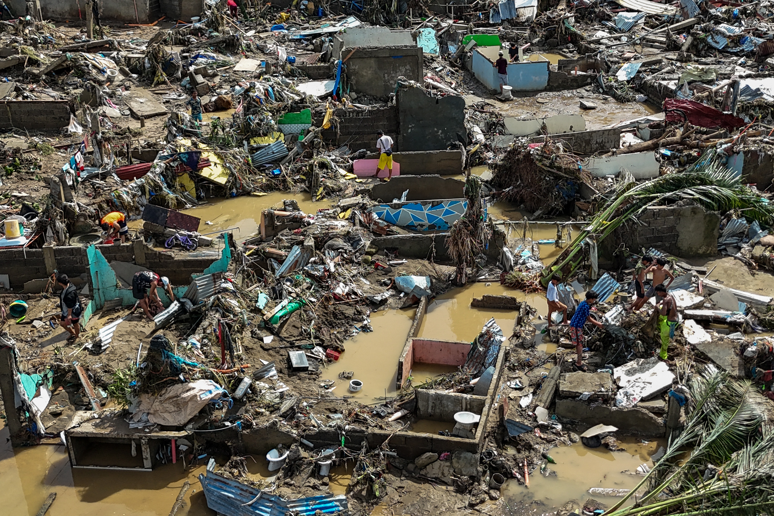 Philippine Typhoon Deaths Climb to 116 as New Storm Looms