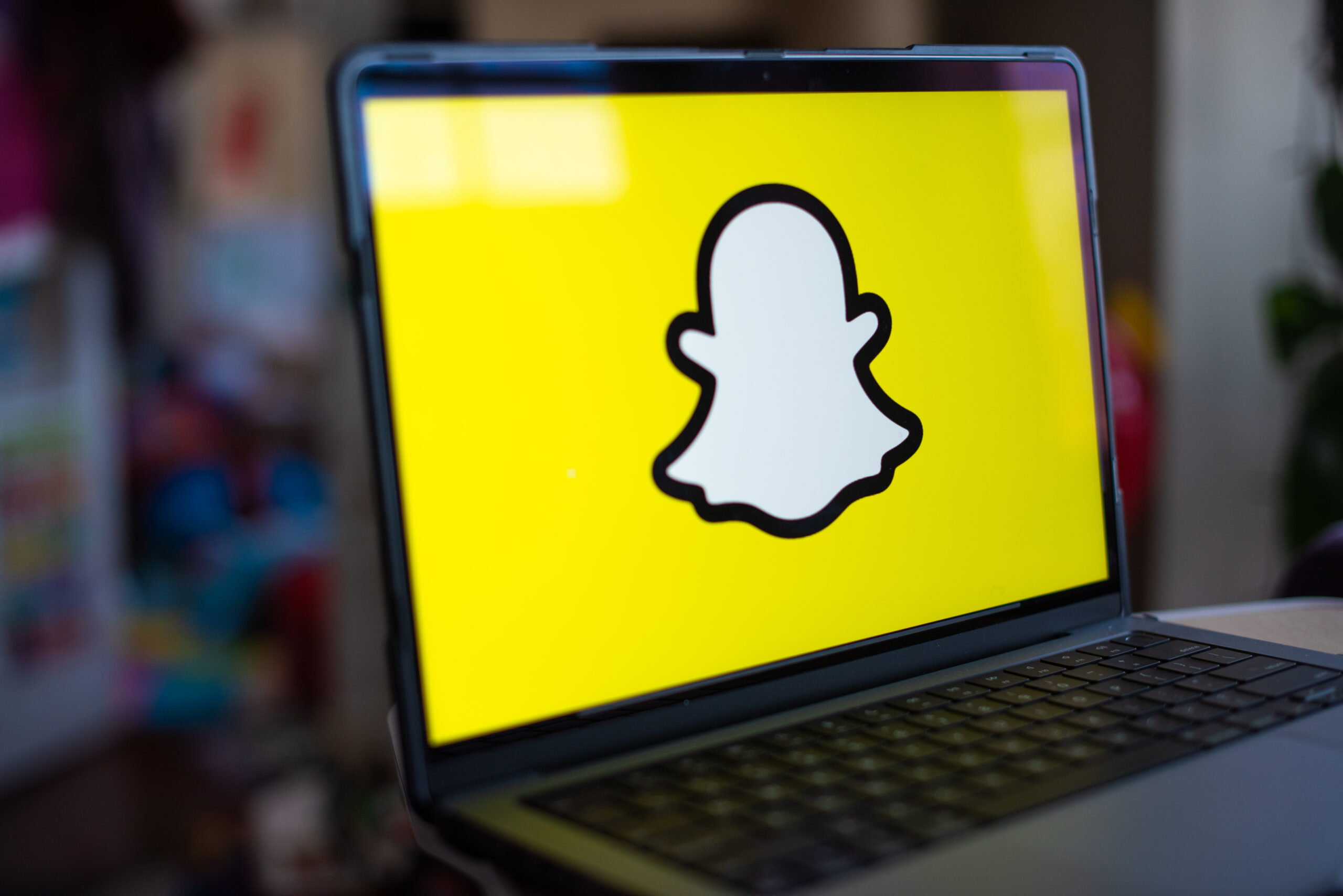 Snap, YouTube Settle School-Social Media Suit Ahead of Trial