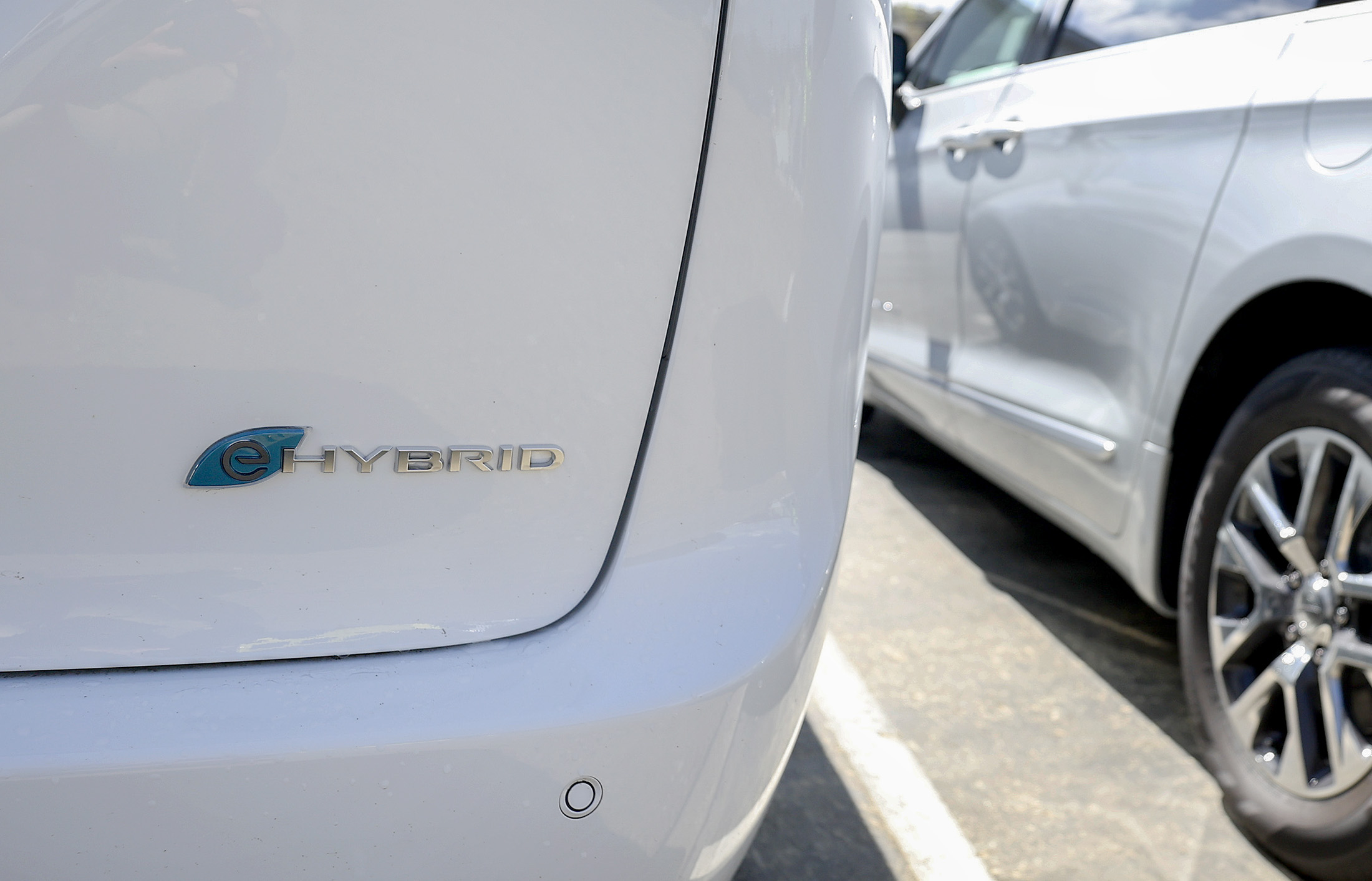 Hybrids Boom as EVs Fall Out of Favor Even in California