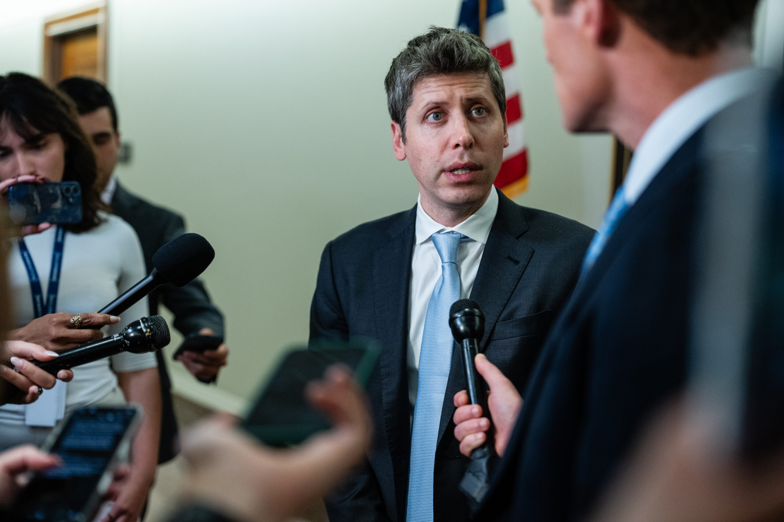 OpenAI's Altman to Brief US Officials on Next Wave of AI Models