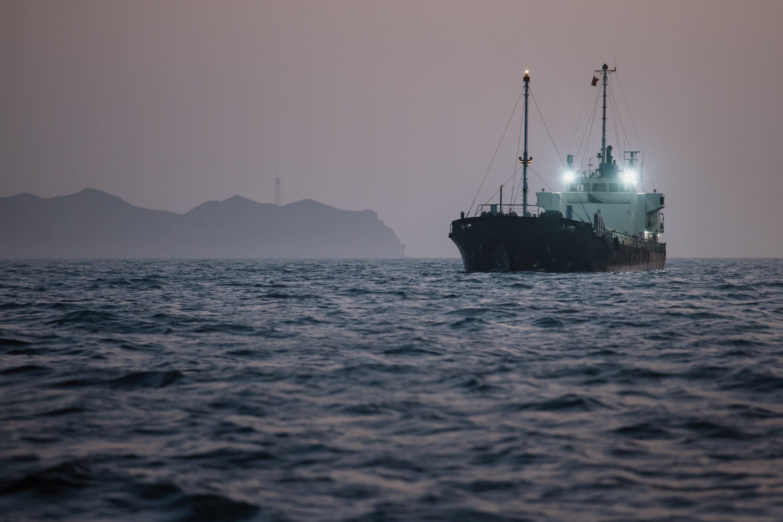 Hormuz Ship Insurance Demand Drops as Owners Get Nervous