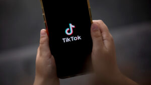 TikTok logo on a smartphone_Bloomberg