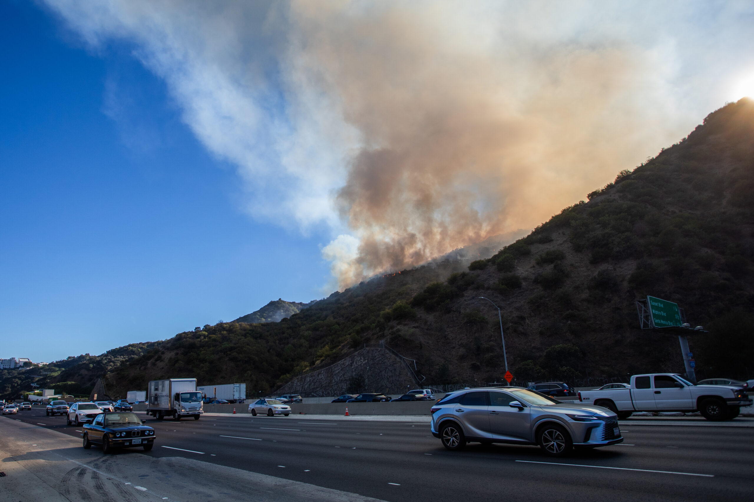 Fire, Heat Threaten Parts of US From North Dakota to California