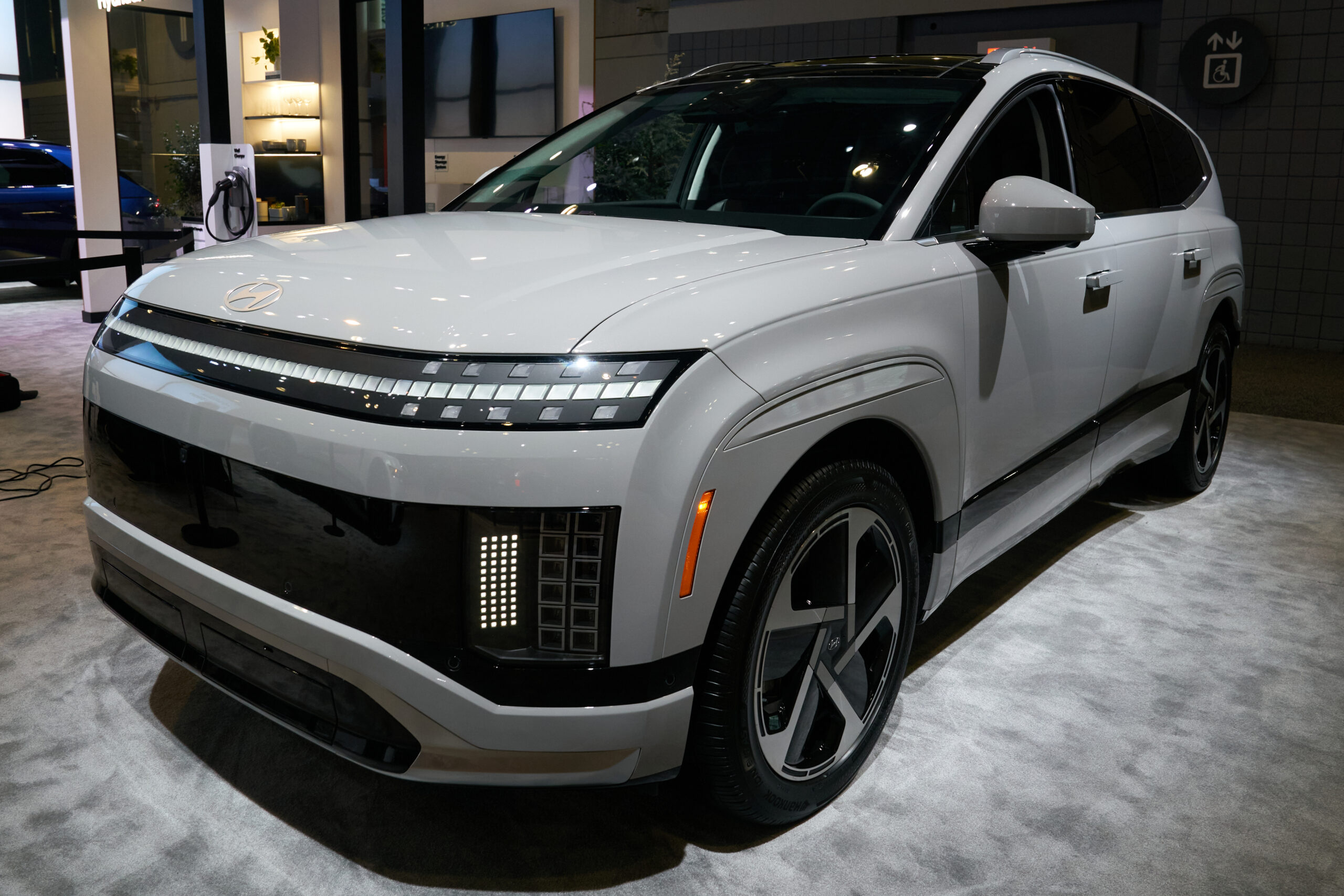 Anxiety Over Gas Prices Points to ‘Looming EV Comeback’ in US